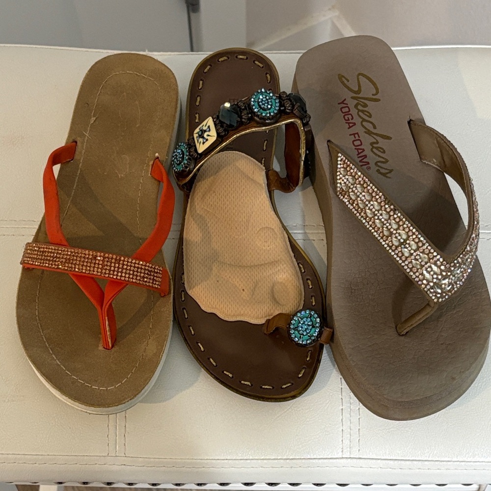 Lot of Flip Flops with Rhinestone Straps, Jeweled Size 8